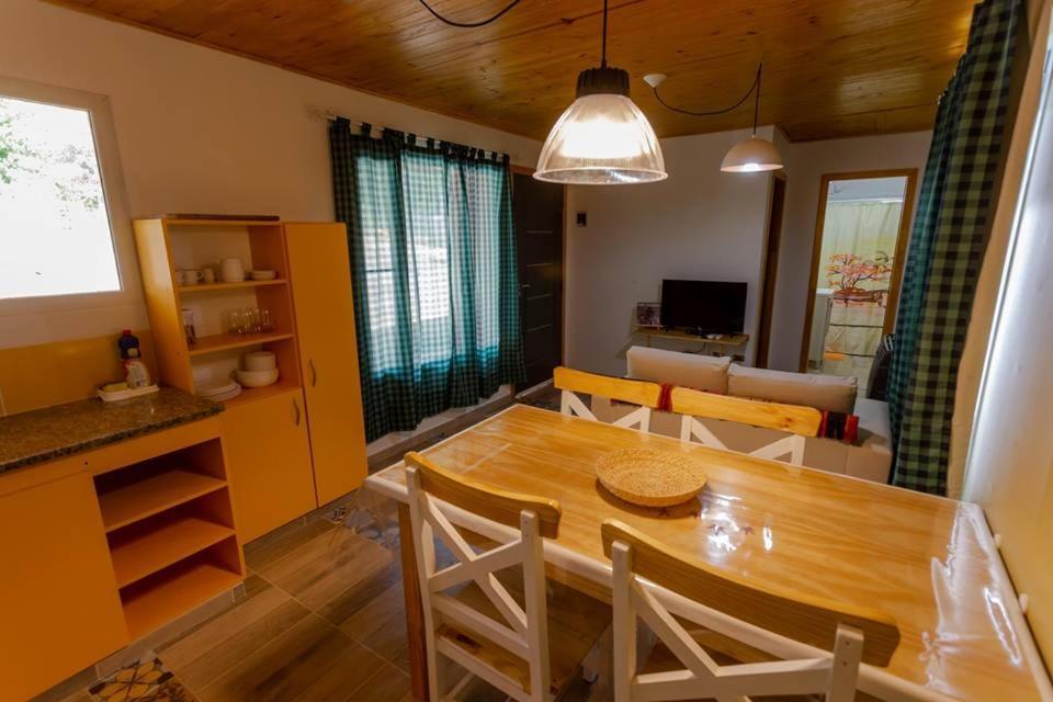 Cabanas La Lila Huinganco 외부 사진